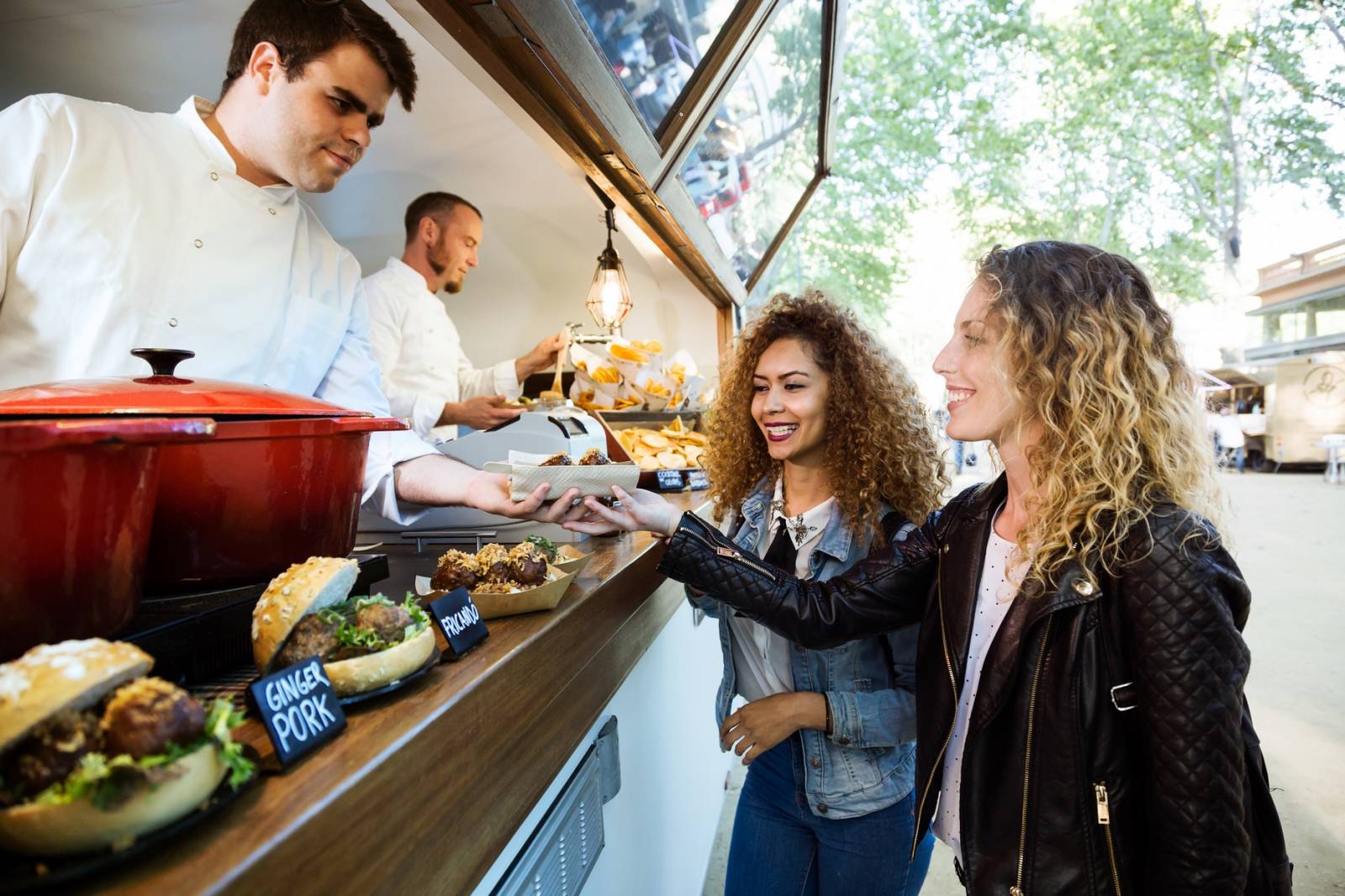 Cabinet d'avocat pour conseils sur la vente d'un fonds de commerce près de Paris 1er Louvre