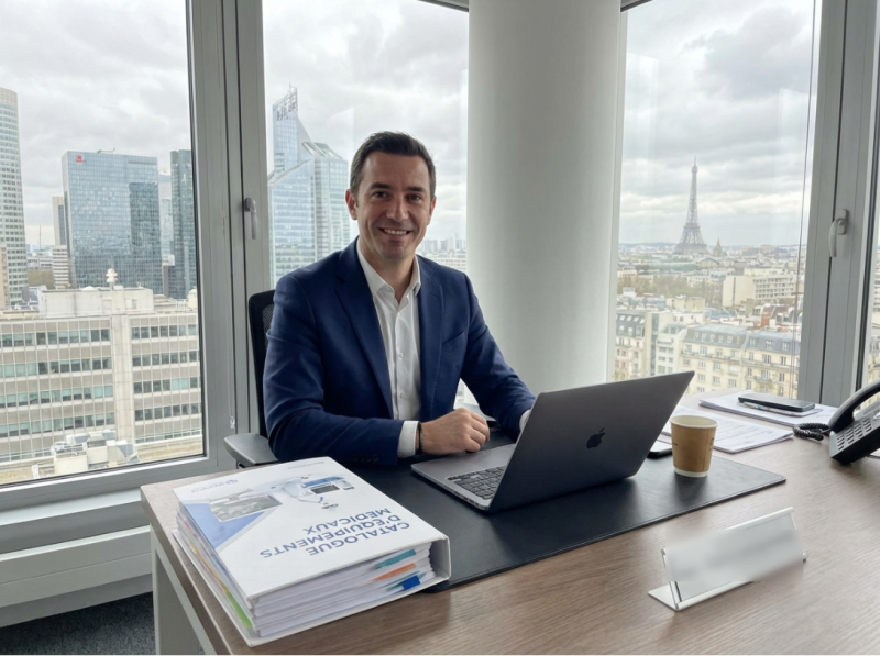 Marc 46 ans commercial matériel médical - refus modification contrat salaire baisse 25% 