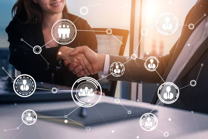 Quels sont les différents types de contrats commerciaux en France?