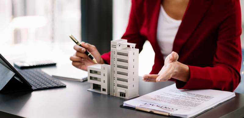 Avocat Paris pour bail commercial immeuble fonds de commerce